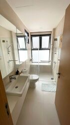 Uber 388 (D16), Condominium #540160101